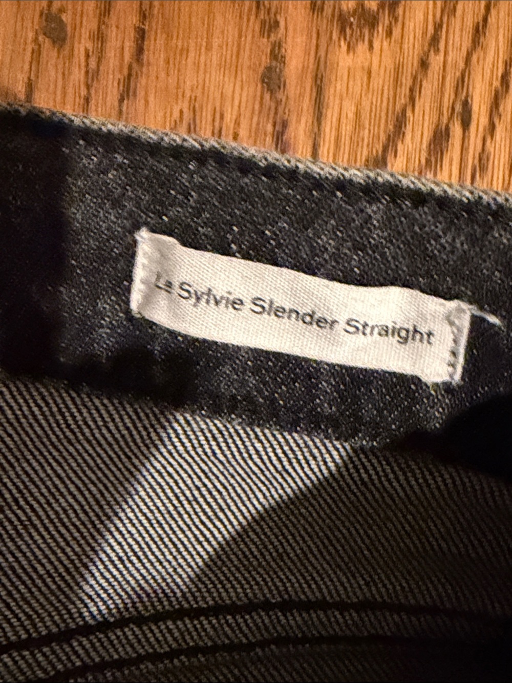 Frame Jeans - Picture 3 of 10